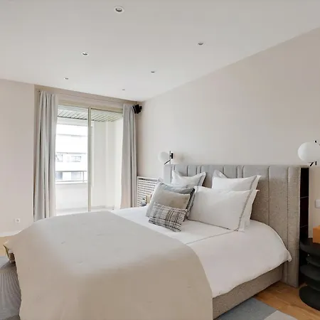 Familiale à Victor Hugo * Parigi