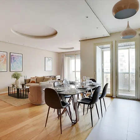 Familiale à Victor Hugo * Parigi